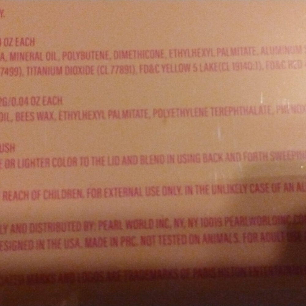 Paris Hilton Eyeshadows Kit - Picture 11 of 11